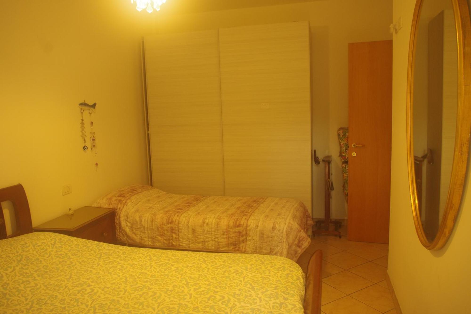 Condominio Vite Misano Adriatico Exteriör bild