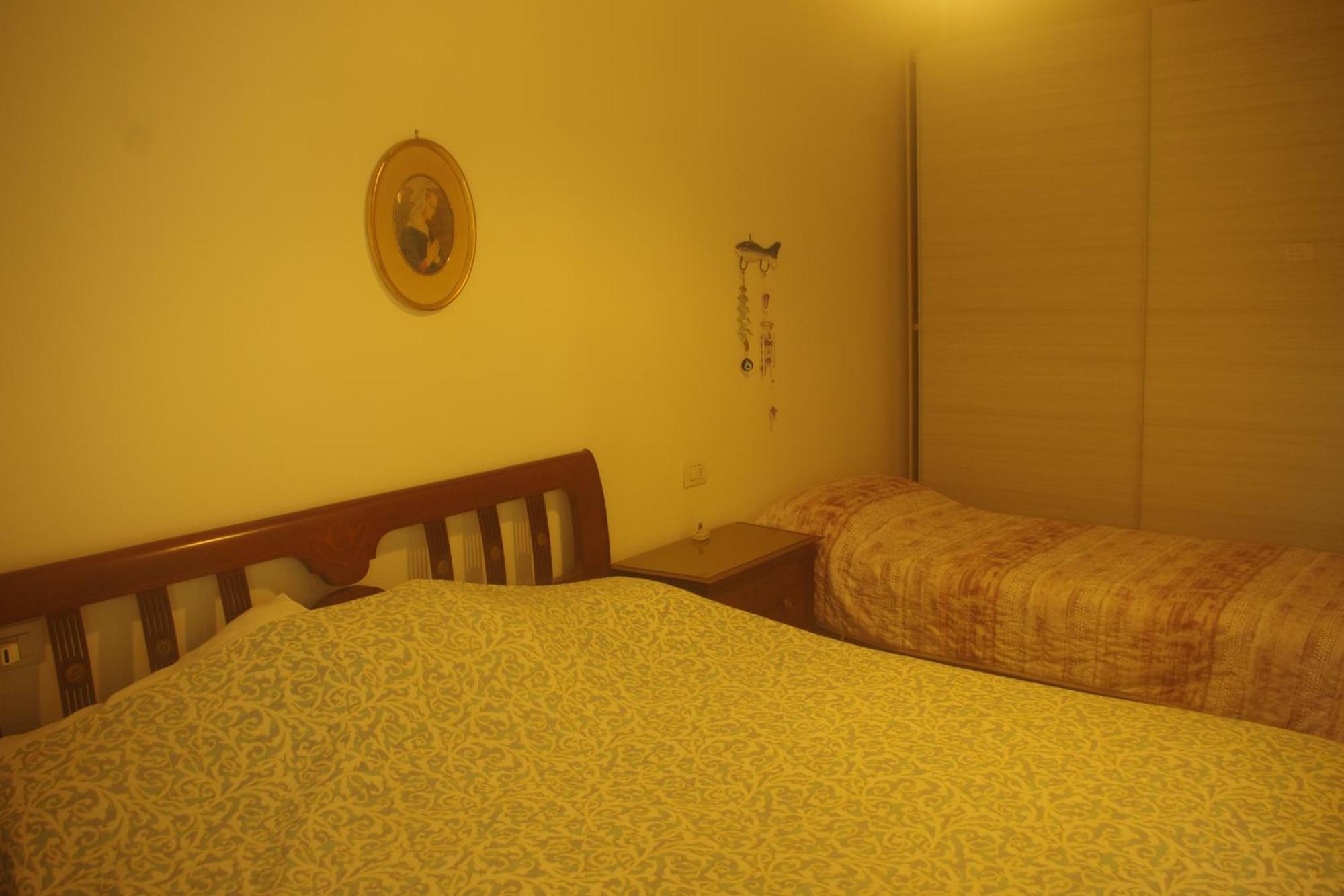 Condominio Vite Misano Adriatico Exteriör bild
